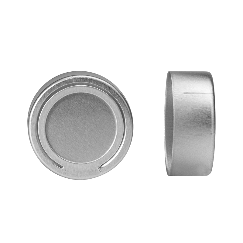 Capac cu inel de tragere din aluminiu